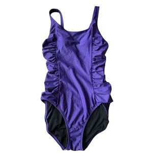 Speedo Women’s One Piece Bathing Suit Size 8